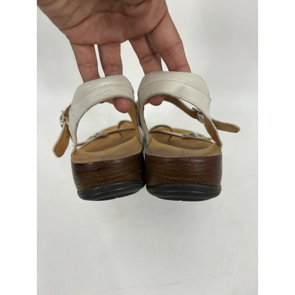 SAS Women's Pampa Pearl White Patent Toe Loop Orthopedic Strappy Sandals 8.5 M